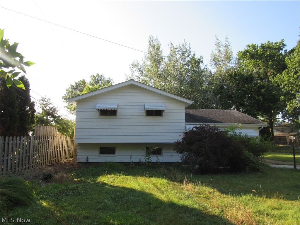Property Photo: 596 Terrace OH 44095