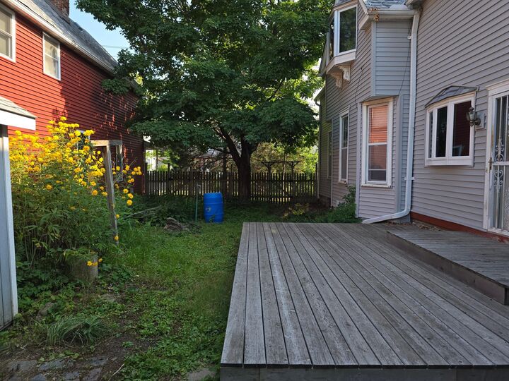 Property Photo: 806 E 36th Street MN 55407