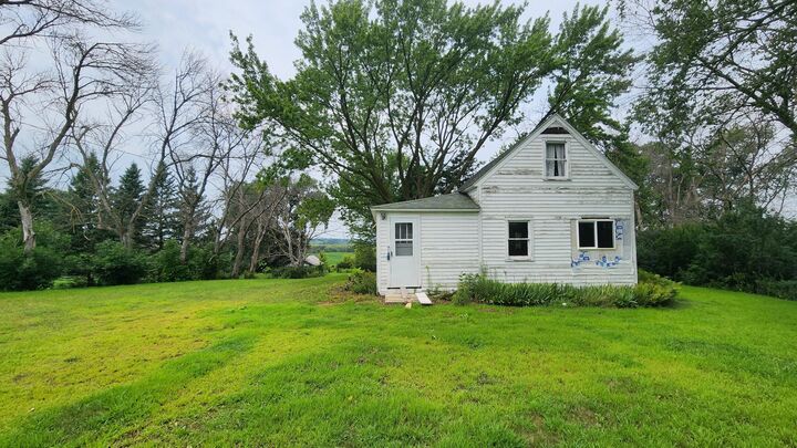 Property Photo:  7131 115th Avenue SW  MN 55944 
