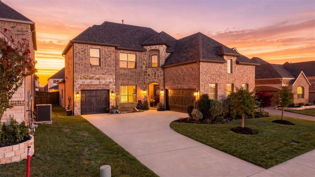 Photo de la propriété:  617 Nakoma Drive  TX 75087 