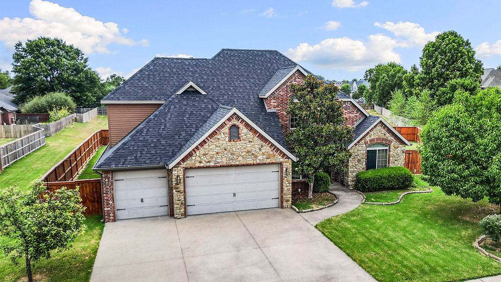 Property Photo:  2711 SE 7th Street  AR 72712 