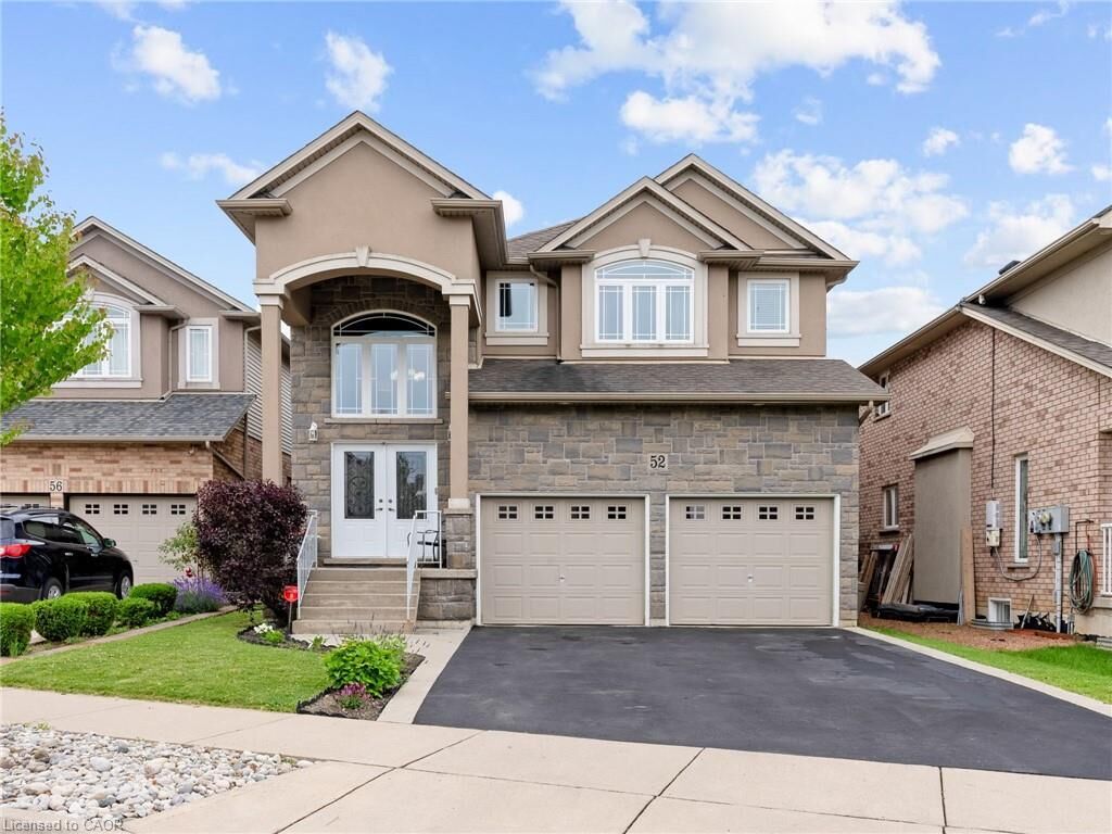 Property Photo: 52 Arrowhead Drive ON L8W 3X2
