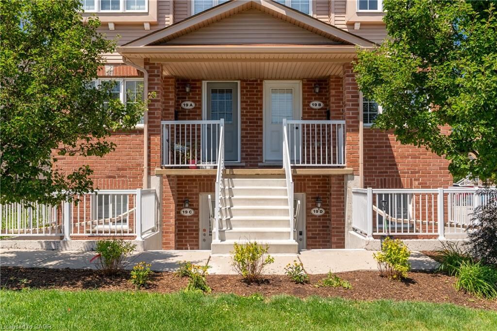 Property Photo: 50 Howe Drive 19B ON N2E 0A2