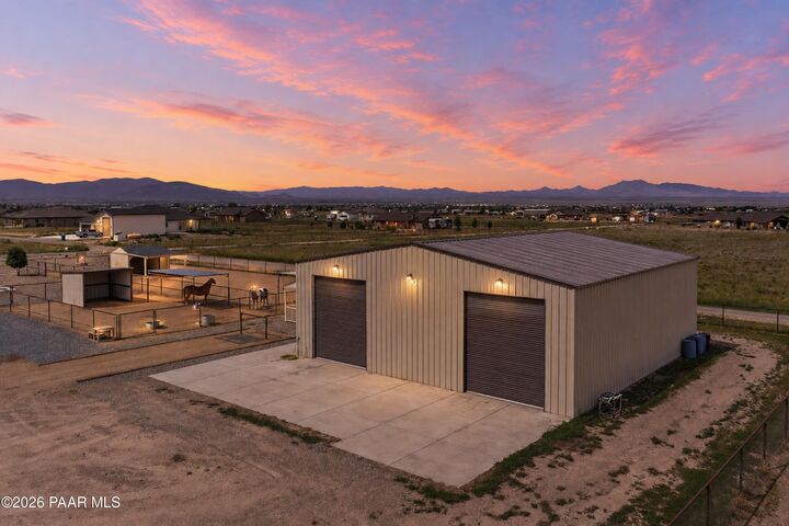 Property Photo: 10210 E Dawn To Milky Way AZ 86315