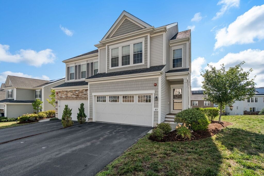 Property Photo:  49 Walnut Way 49  MA 01748 