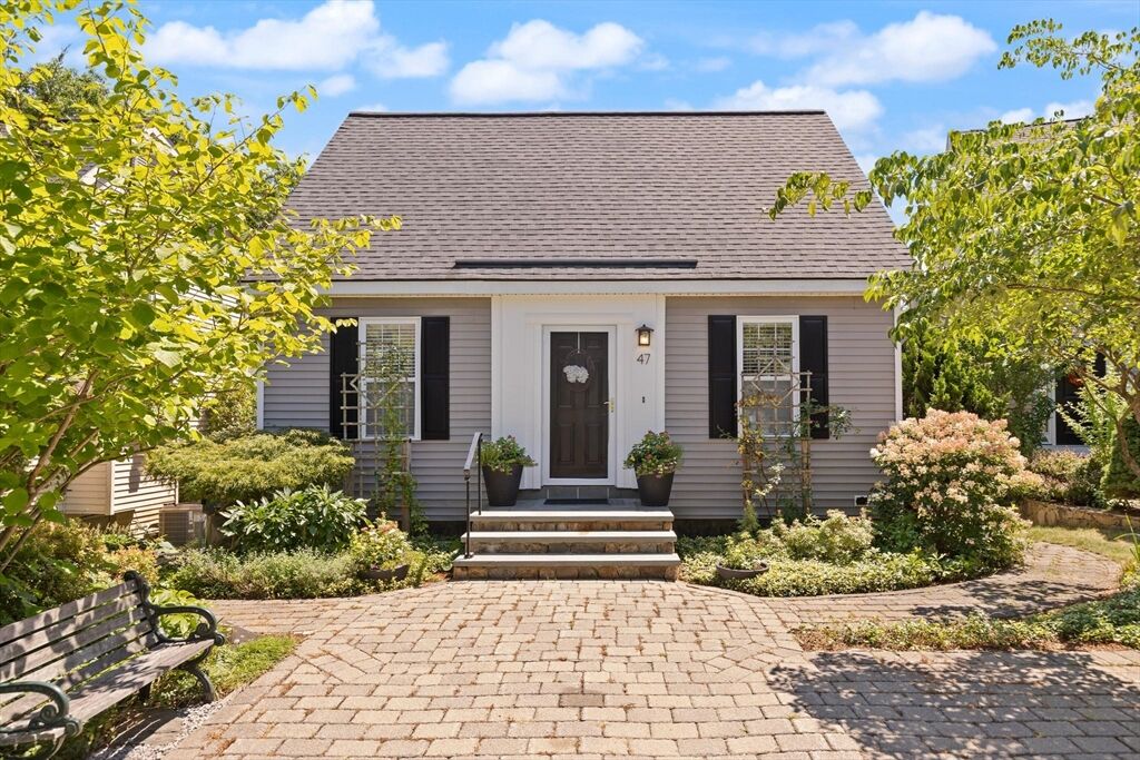 Property Photo:  47 Lilac Cir  MA 01752 