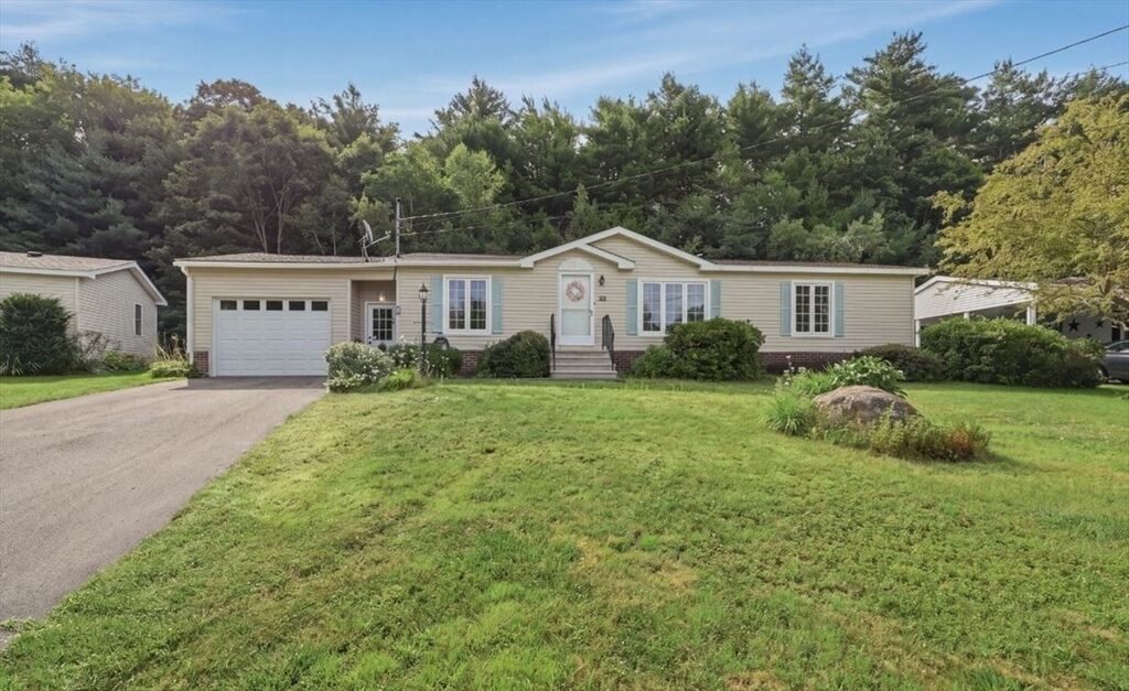 Property Photo:  33 Bayberry Drive  MA 01440 