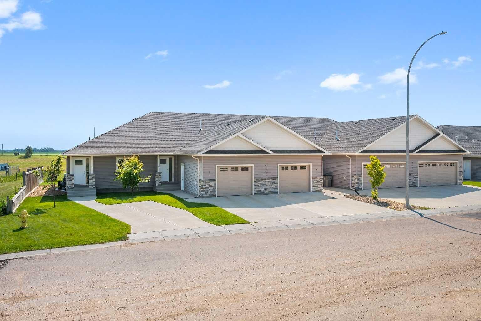 Property Photo:  4503 16 Street 1  SK S9V 2K9 