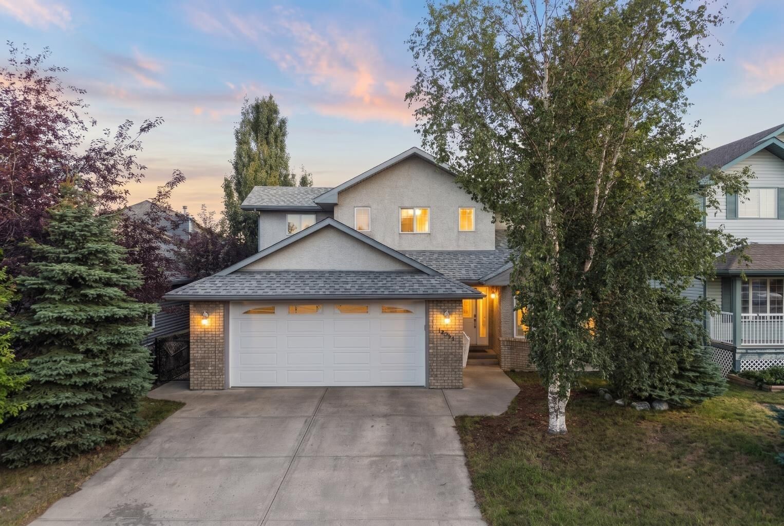 Property Photo: 59 Hillview Road AB T0L 0X0