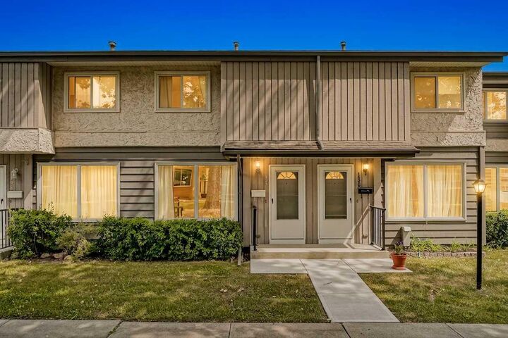 999 Canyon Meadows Drive SW 137 — photo 1