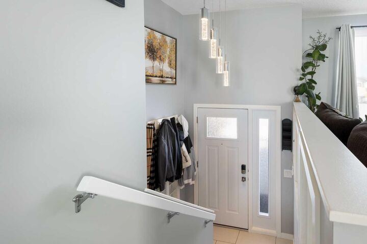 Property Photo: 172 Rundlefield Crescent NE AB T1Y 2V5