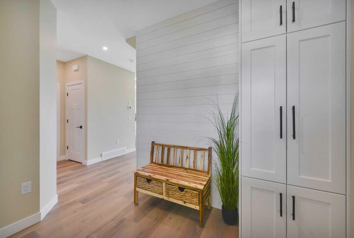 Property Photo:  153 Norseman Close  AB T4G 0G5 