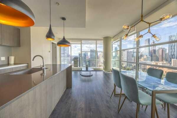 Property Photo: 1188 3rd Street SE 2407 AB T2G 1H7