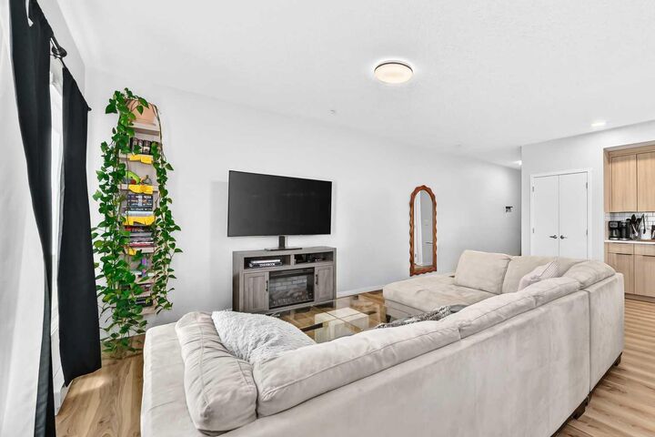 Property Photo: 220 Seton Grove SE 3208 AB T3M 3T1
