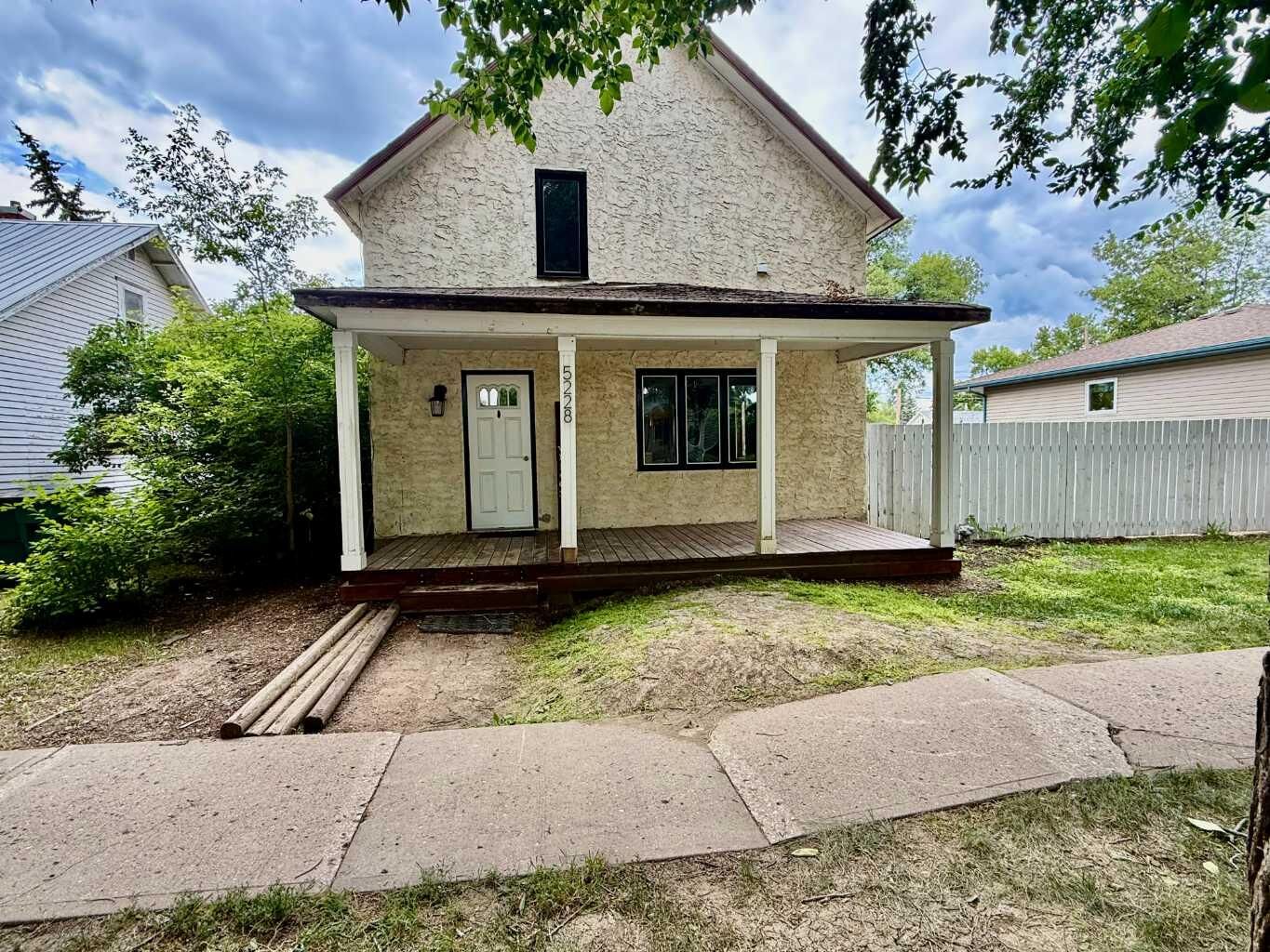 Property Photo: 5228 48 Street AB T0B 3S0