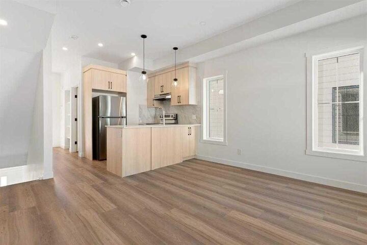 Property Photo: 156 Park Street 407 AB T4C 3H3