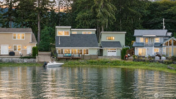 Property Photo: 21 NE Belaire Drive WA 98528