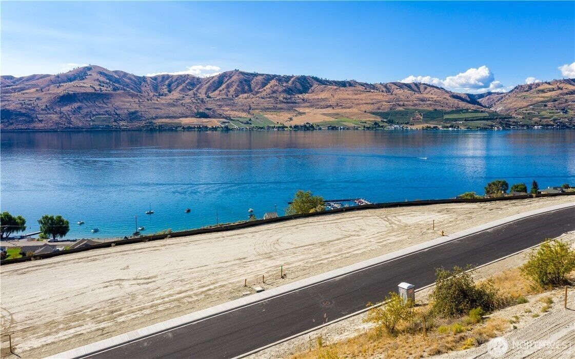 Property Photo:  127  Crystal Crest Drive  WA 98816 