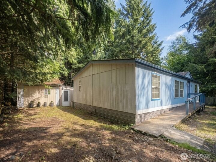 Property Photo:  602  Sprague Valley Drive  WA 98266 