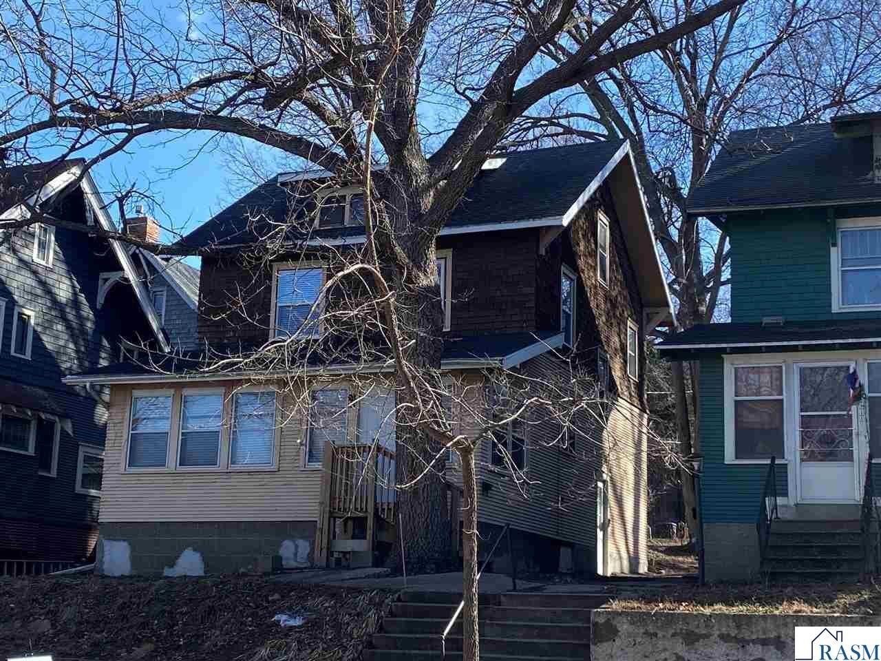 Property Photo: 109 S 4th Street MN 56001