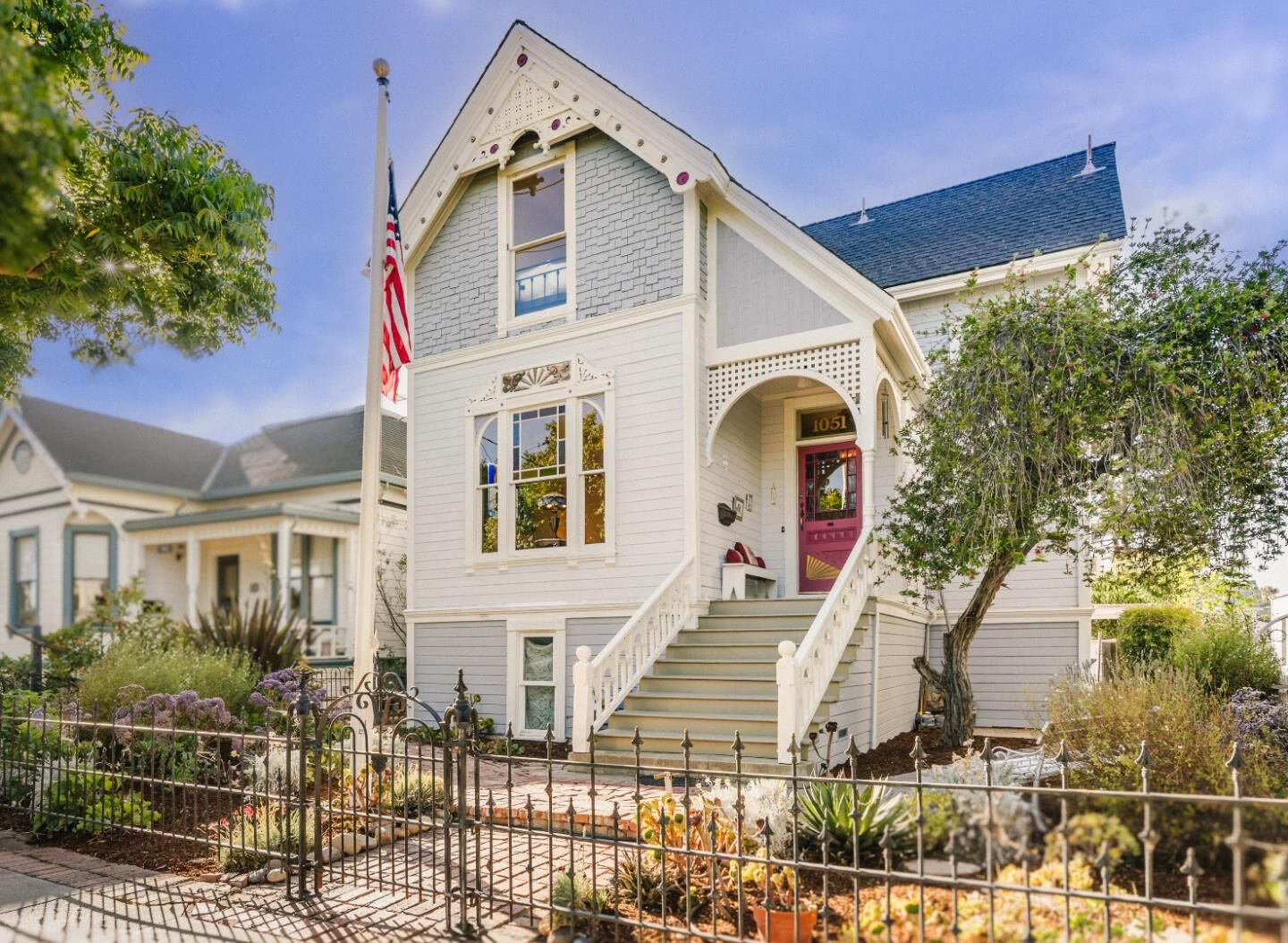 Property Photo:  1051 Harrison Street  CA 95050 