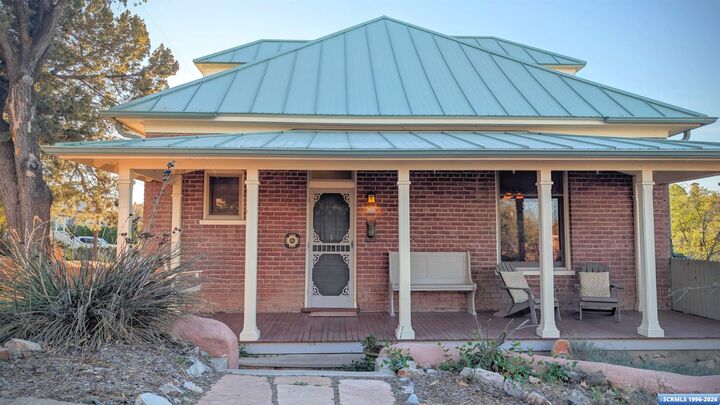 Property Photo: 701 N Bayard Street NM 88061
