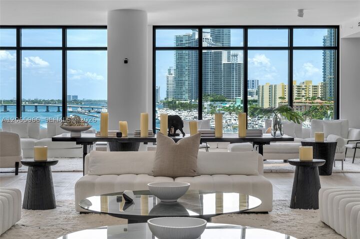 Property Photo: 7061 Fisher Island Dr 7061 FL 33109