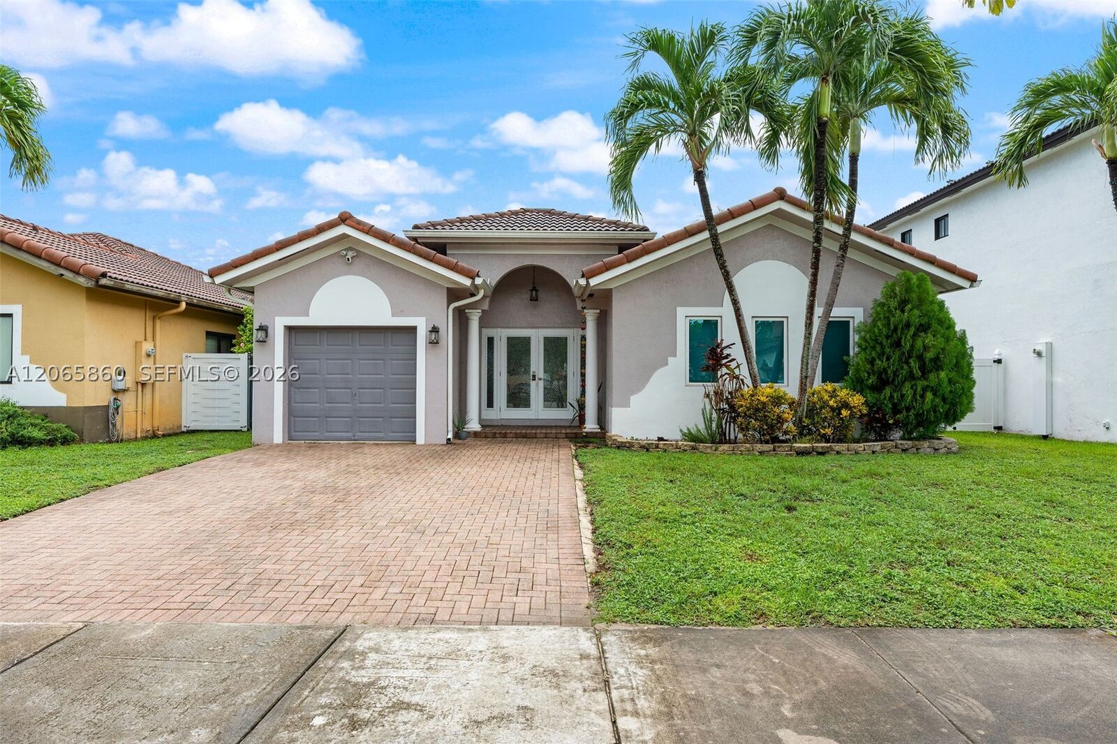 Property Photo: 15717 SW 138th Ter FL 33196
