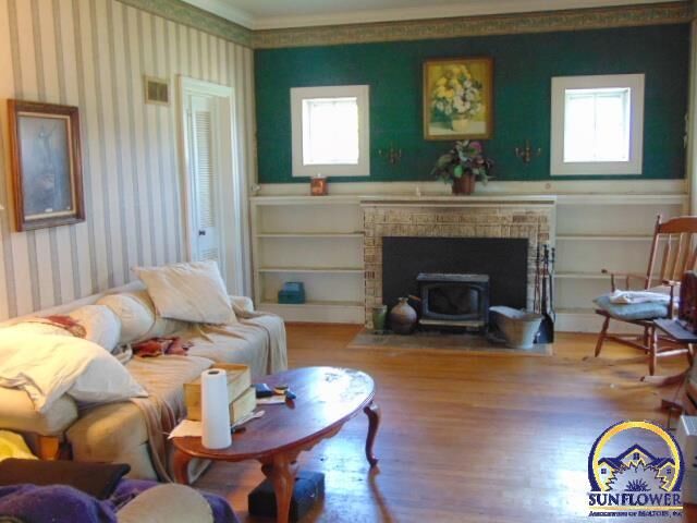 Property Photo:  603 Maple St  KS 67548 