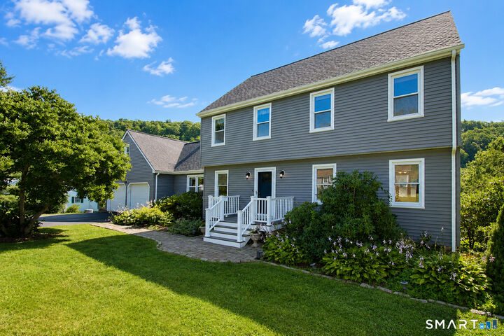 Property Photo:  31 Cliffside Drive  CT 06492 