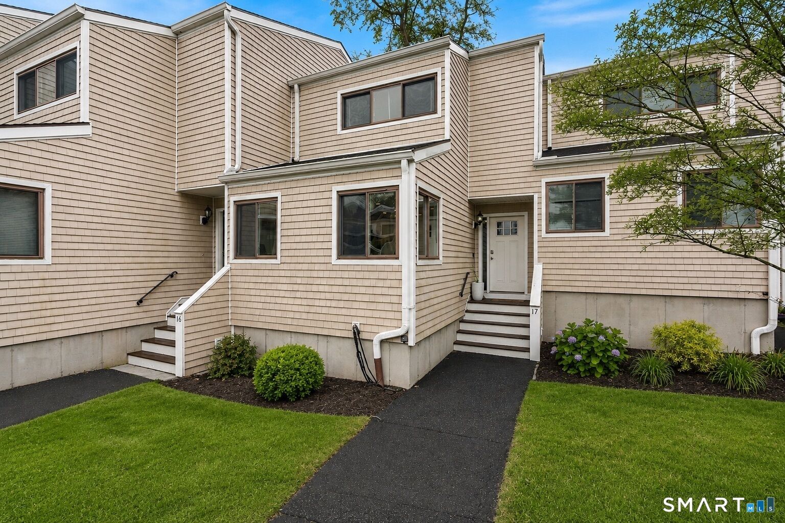 Property Photo: 1463 Black Rock Turnpike 17 CT 06825