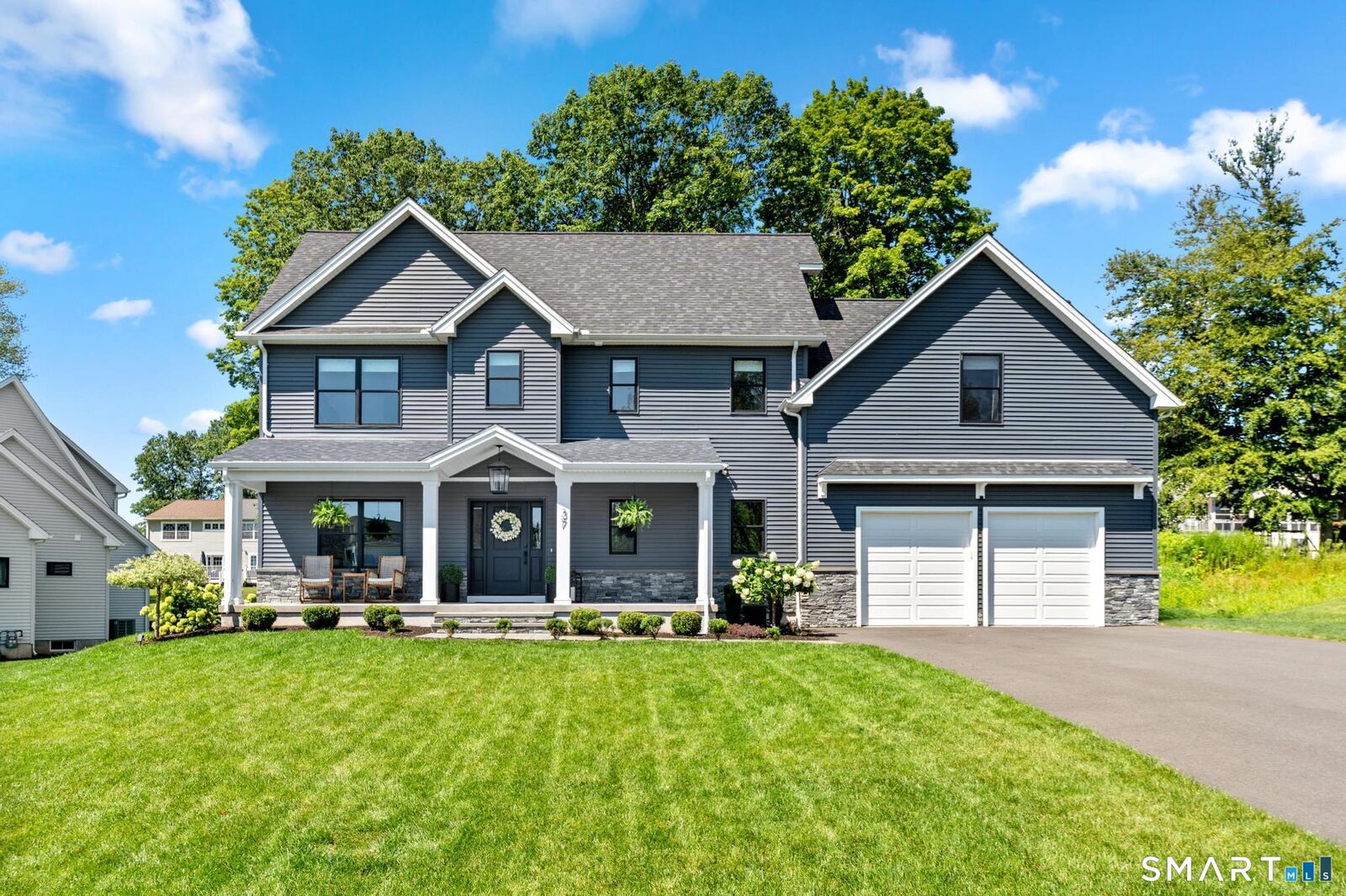 Property Photo: 37 Luca Lane CT 06109