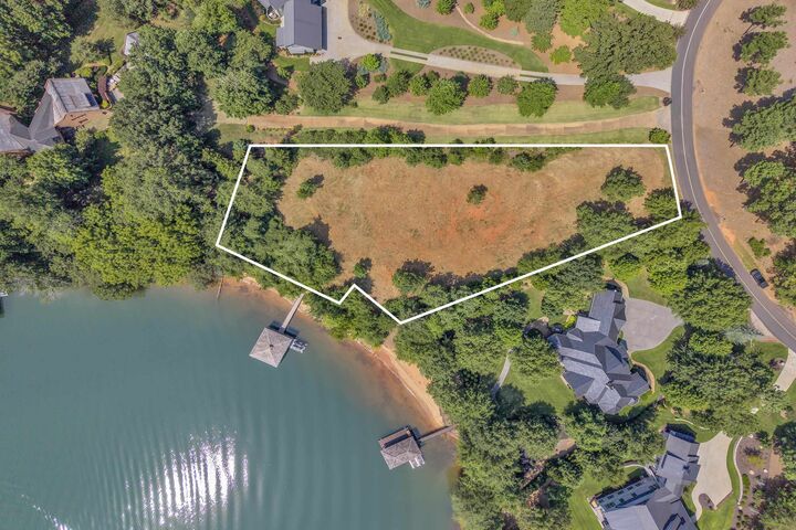 Property Photo: 246 Long Ridge Road *** SC 29685