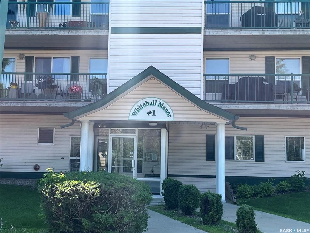 Property Photo:  1 26th Street E Unit306  SK S6V 1T7 