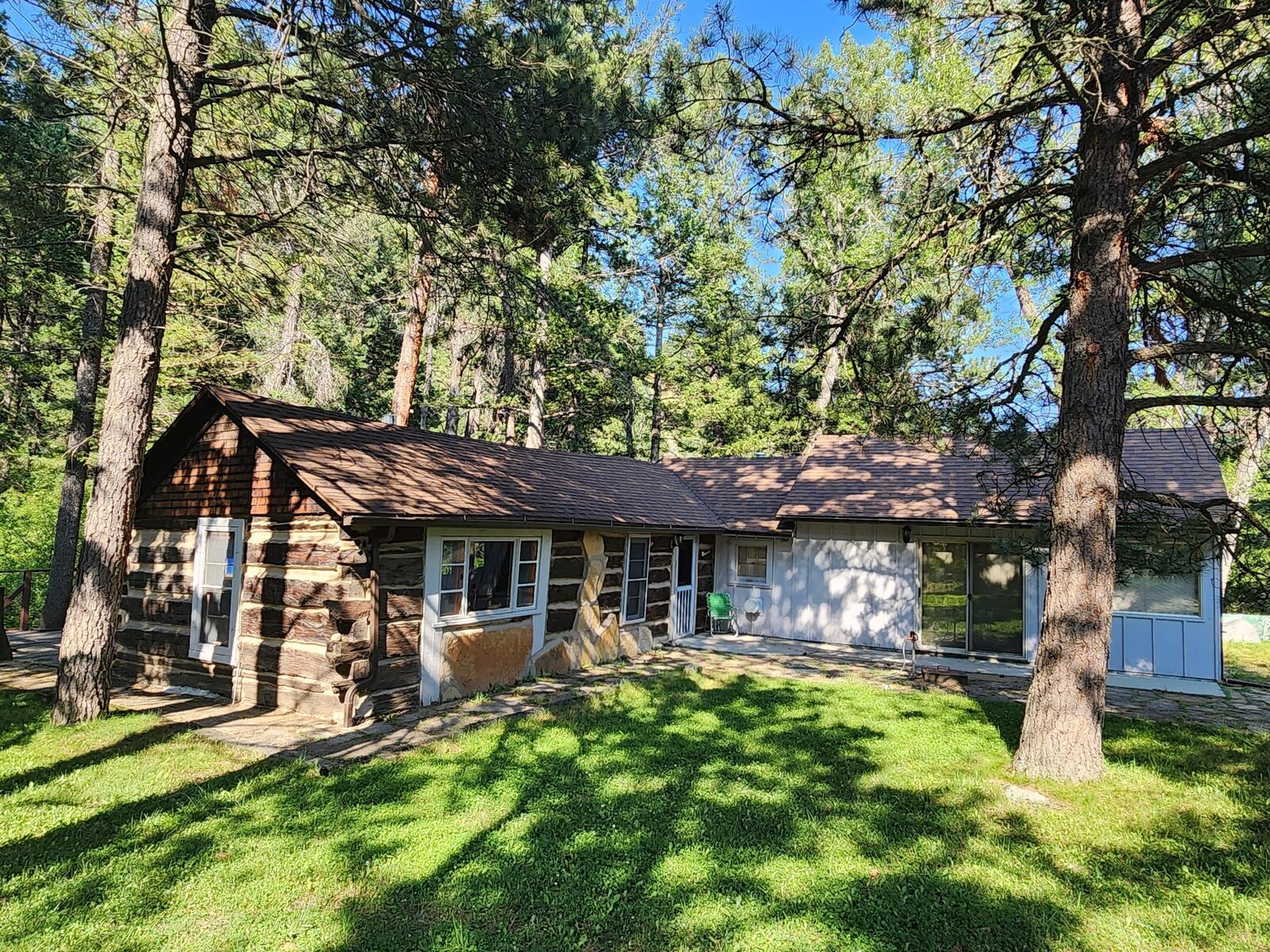 Property Photo:  237 N Piney Road  WY 82842 