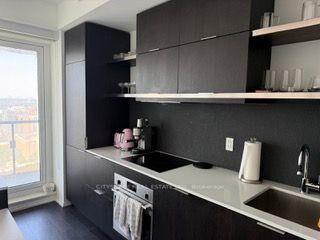 Property Photo: 197 Yonge Street 3510 ON M5B 0C1