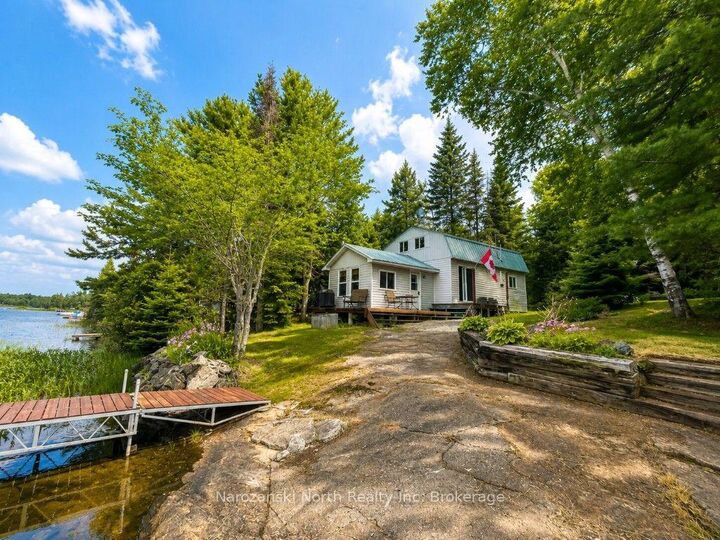 98 West Ham Lake Road — photo 1