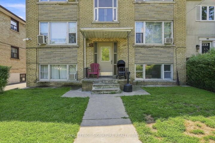 Property Photo: 46 Albert Avenue 5 ON M8V 2L7