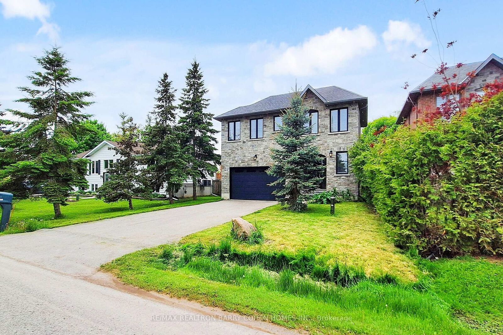 Photo de la propriété:  530 Duclos Point Road  ON L0E 1N0 