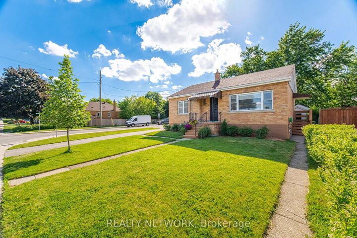 Property Photo:  622 Upper Sherman Avenue  ON L8V 3M2 