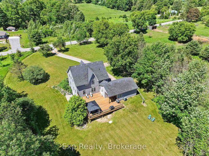Property Photo:  897 Dingman Road  ON K0K 1M0 