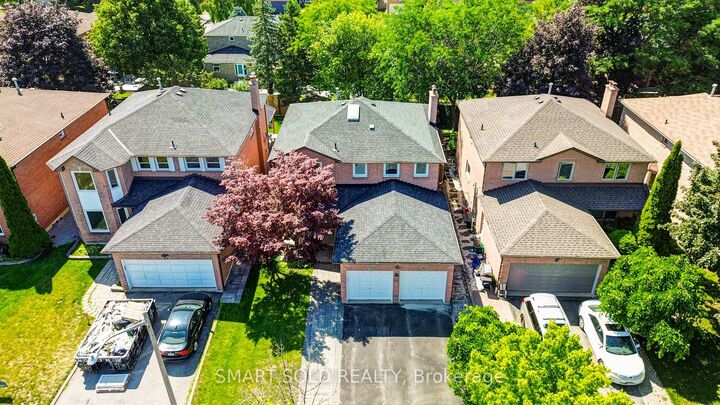 Property Photo: 84 O'Connor Crescent ON L4C 7N8