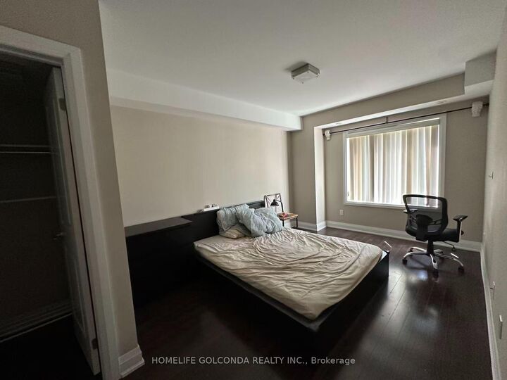 322 John Street 132 — photo 1