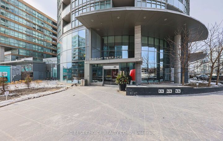 Property Photo: 21 Iceboat Terrace N 1501 ON M5V 4A9