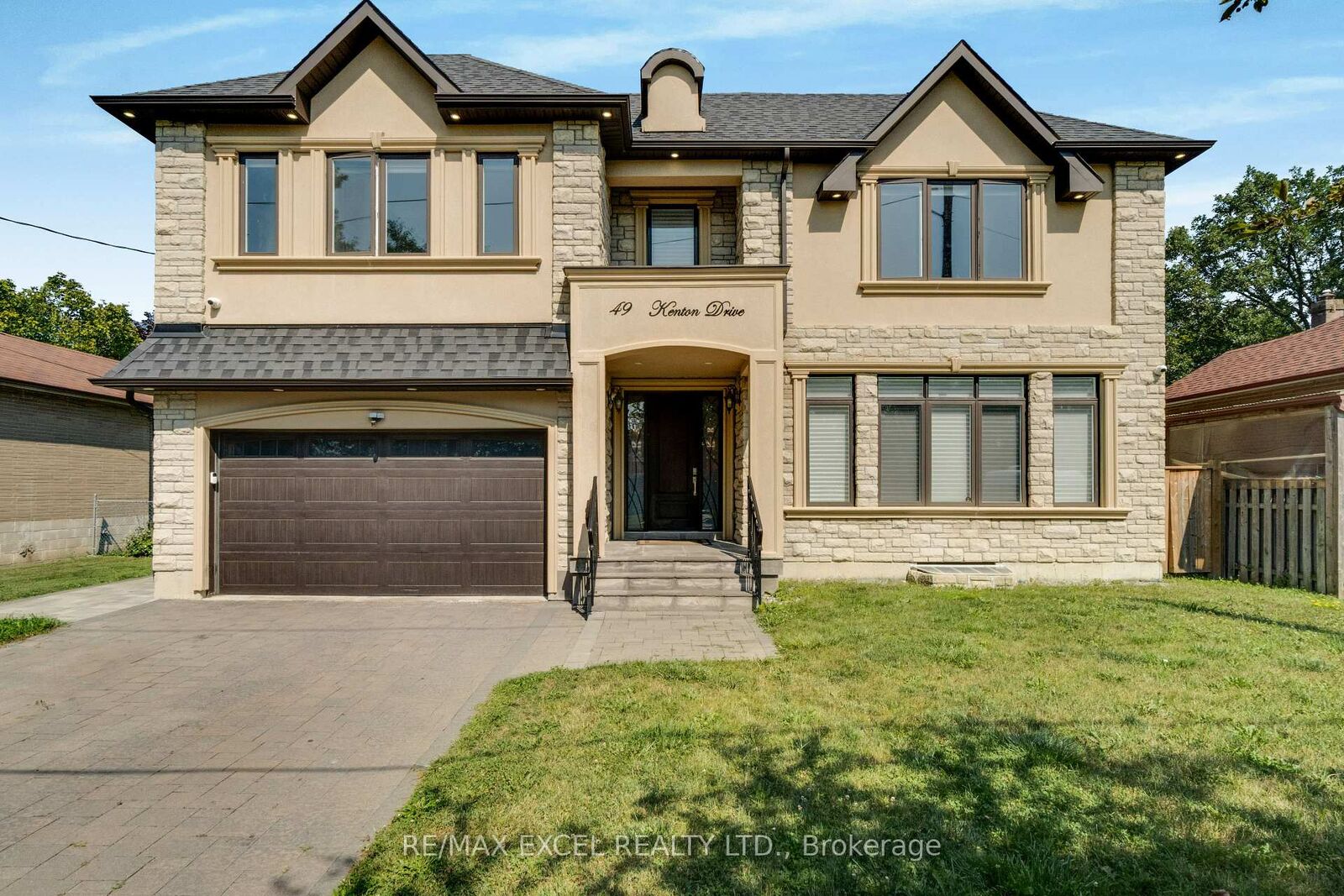 Property Photo: 49 Kenton Drive ON M2R 2H9