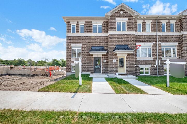 Property Photo:  6 Nady Lane  ON L1B 0X1 