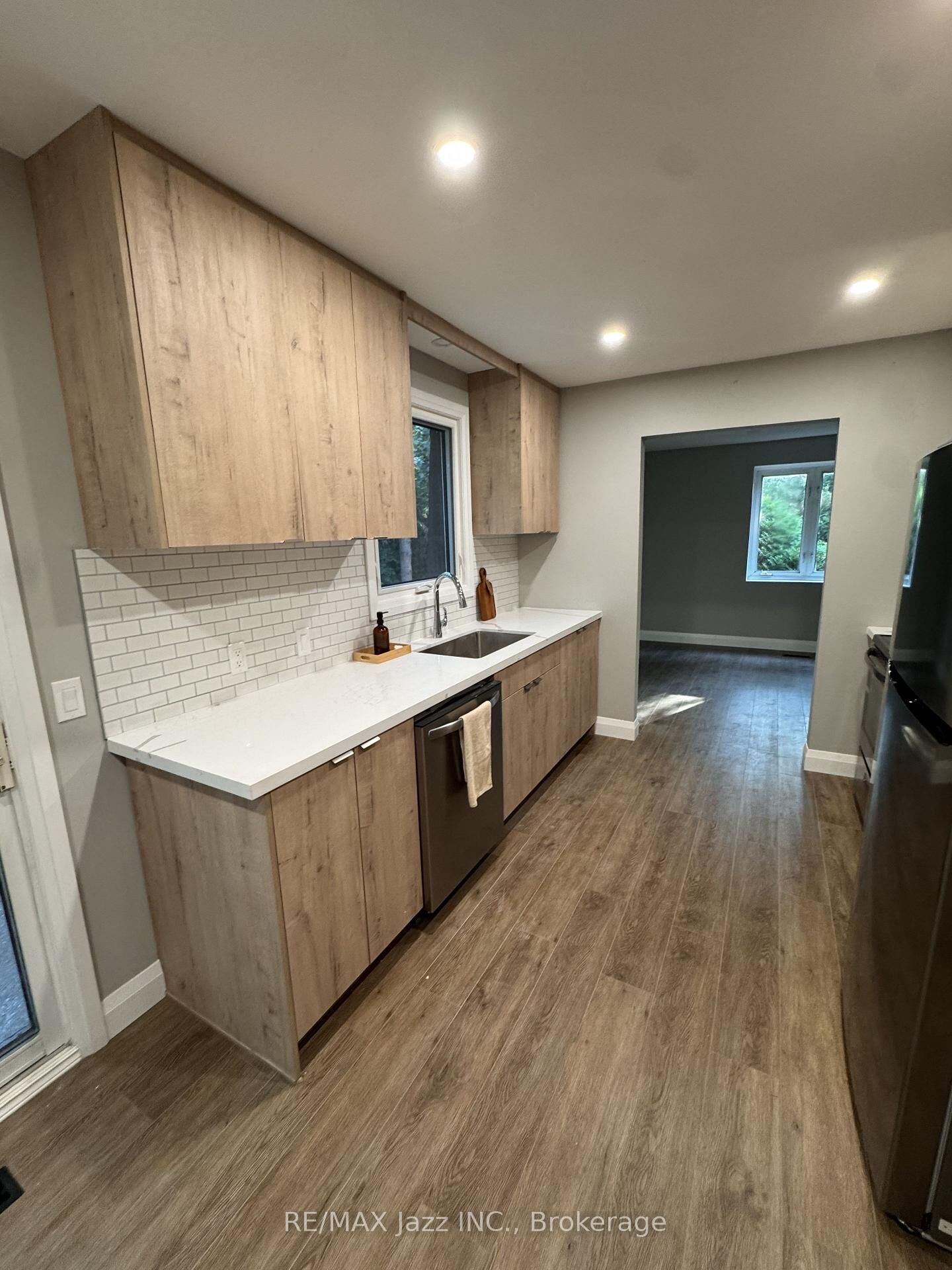 Property Photo:  3025 Lockhart Road  ON L1B 1L9 