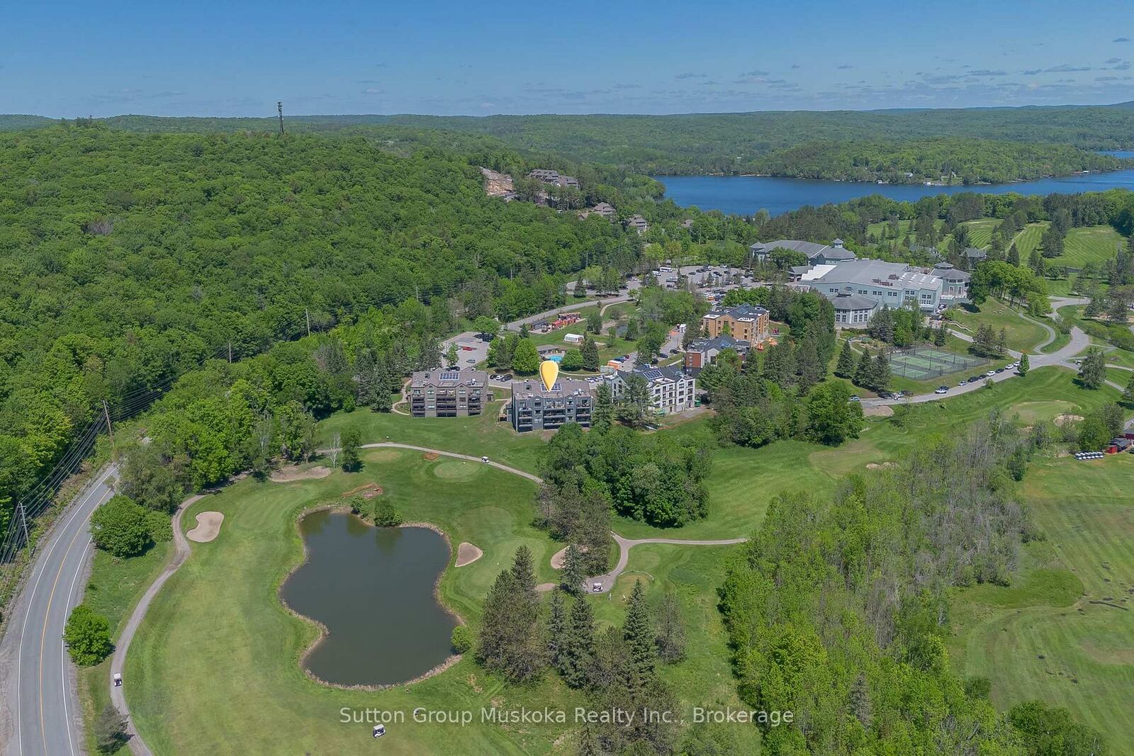 Property Photo: 54-305 Deerhurst, Summit Lodge Drive 54 ON P1H 2E8