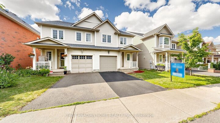 Property Photo:  31 Laurendale Avenue  ON L4P 4A8 