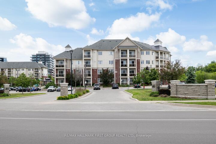 Property Photo: 80 Aspen Springs Drive 113 ON L1C 4Y2